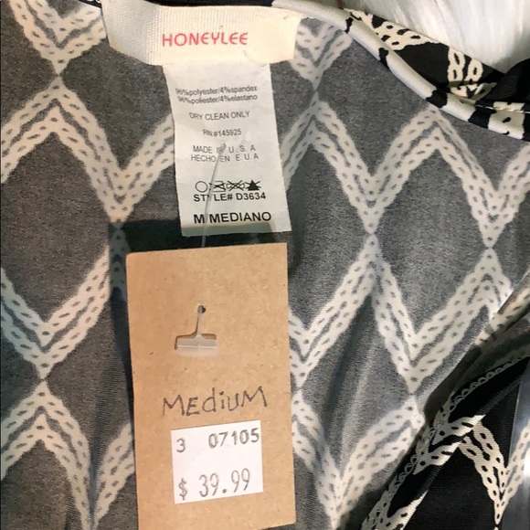 NWT boutique dress. - Picture 2 of 3